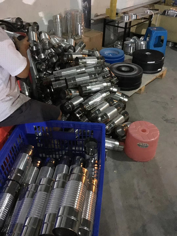 國內灶燃氣,熱水器,煙機,電熱水器,消毒柜,環保灶,億翔龍集團,國內廚具,廚房用品,帥運來,智榮好太太